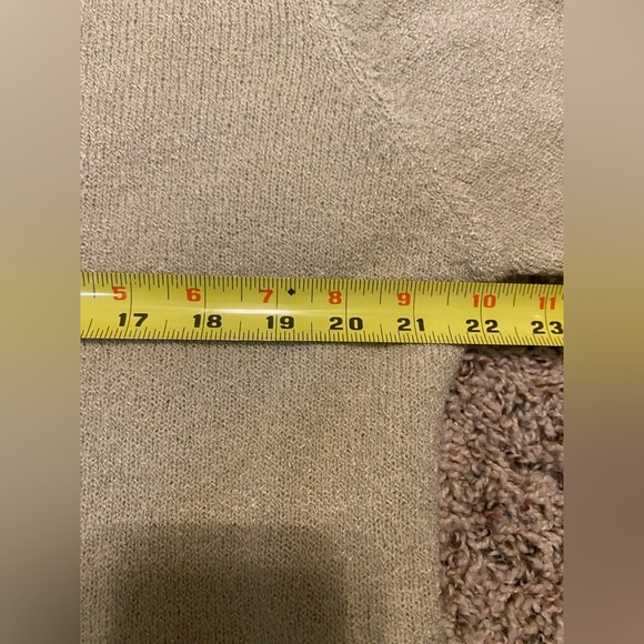 Women’s Emily Rose Cardigan Sweater, Large - Picture 4 of 5